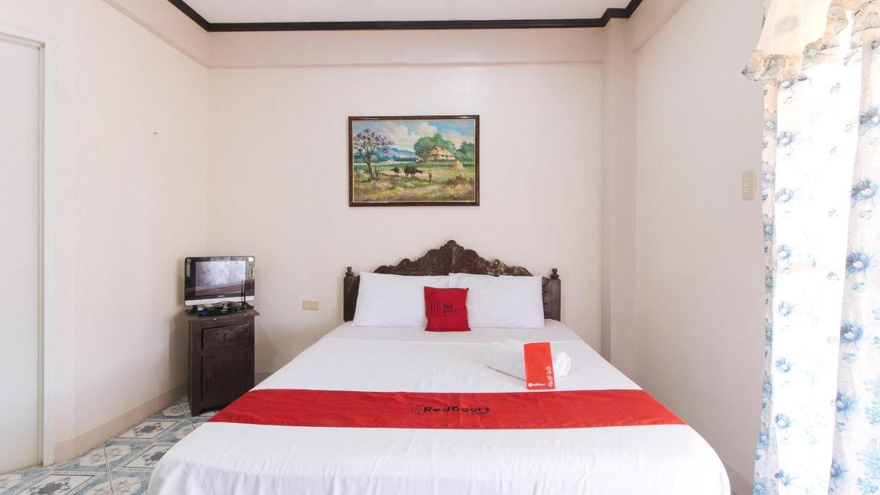 Reddoorz @ Seasun Beach Resort And Hotel Zambales Santa Cruz  Extérieur photo